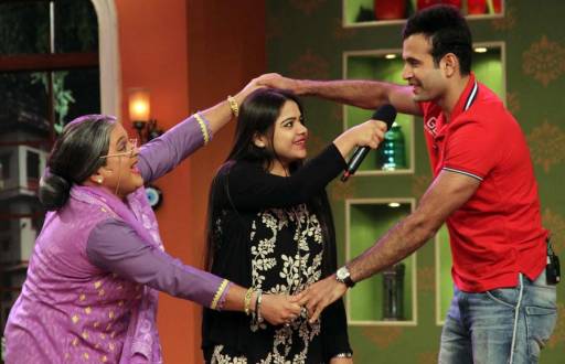 Irfan and Yusuf Pathan on the sets of Comedy Nights with Kapil