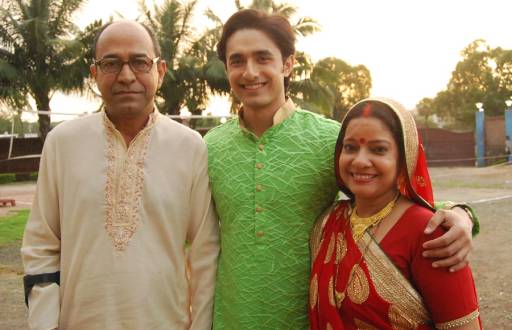 Rama with his parents