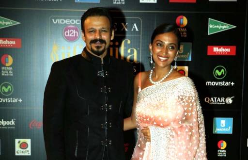 Vivek Oberoi with wife
