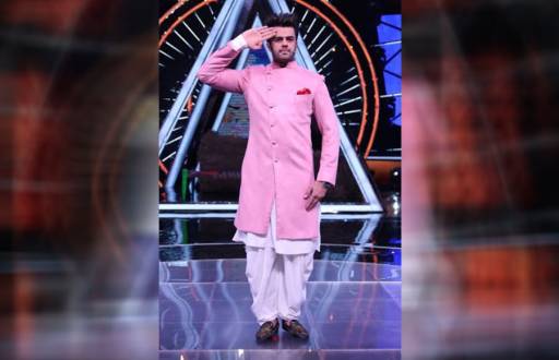 Independence Day celebration on the sets of Indian Idol 10 