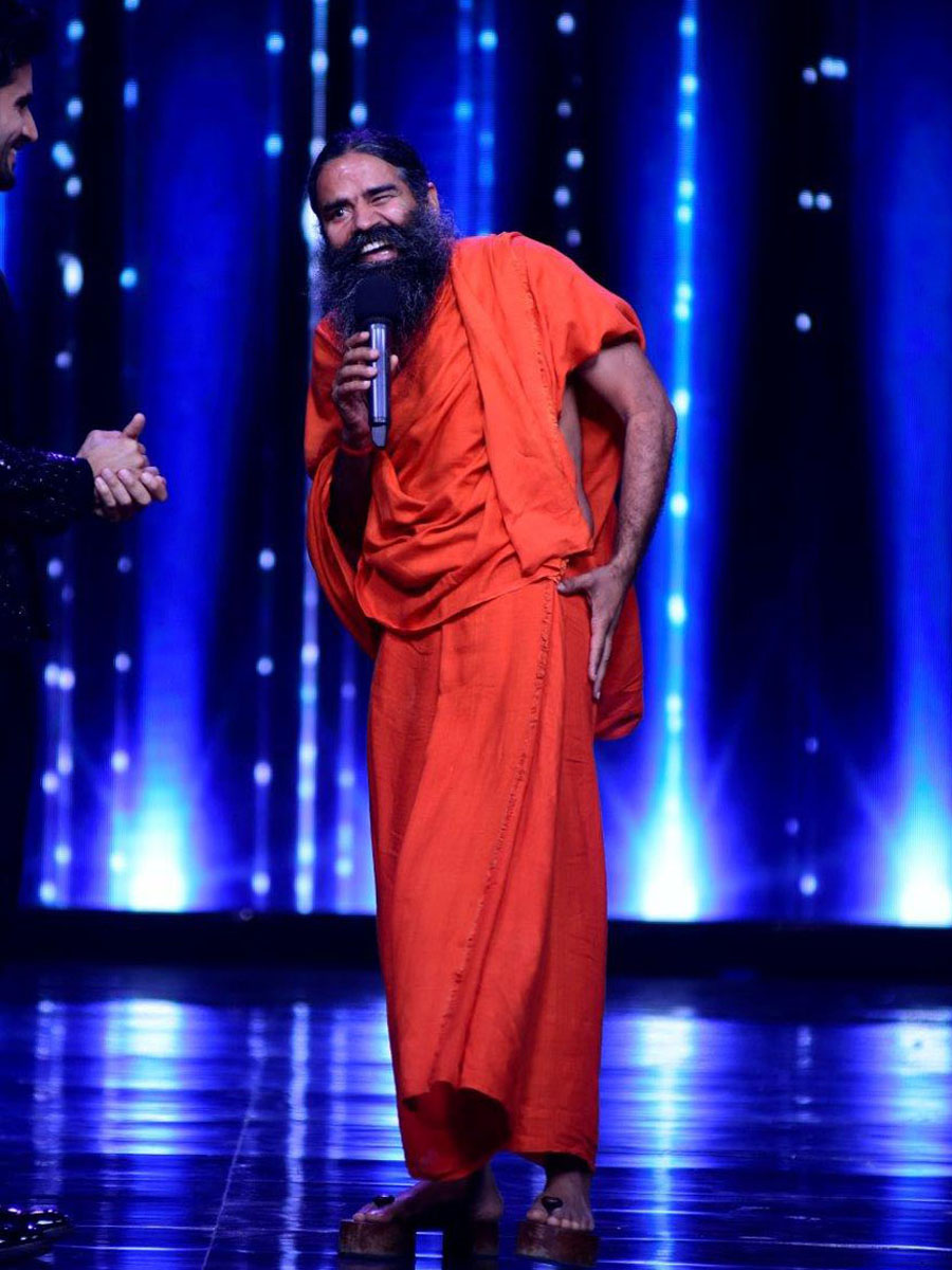 Baba Ramdev making an entry on the sets of Nach Baliye Season 8