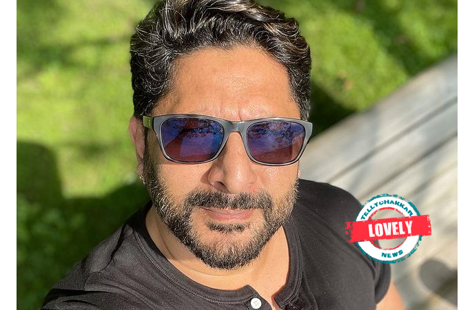 LOVELY! Arshad Warsi treats his fans with a wonderful clip of his daughter from Banda Singh