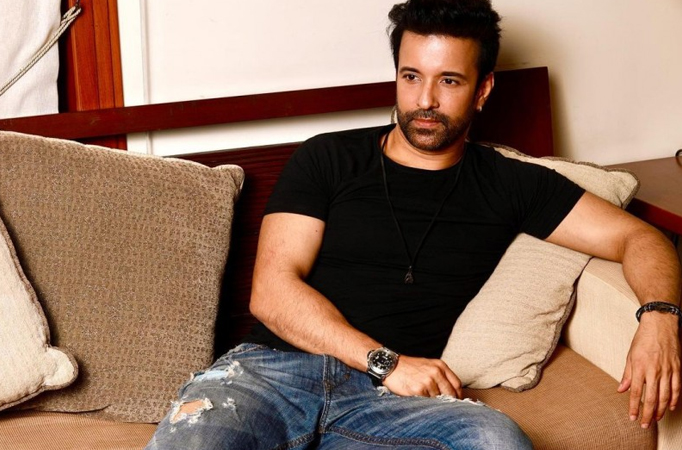 Actor Aamir Ali Announces ‘The Good Wife’ Shoot Wrap With A Behind The Scene Picture