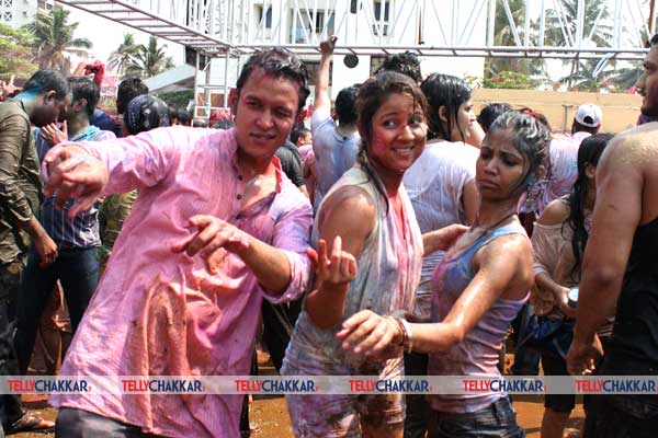 Abhishek Rawat, Kirti Kelkar and Ratan Rajput