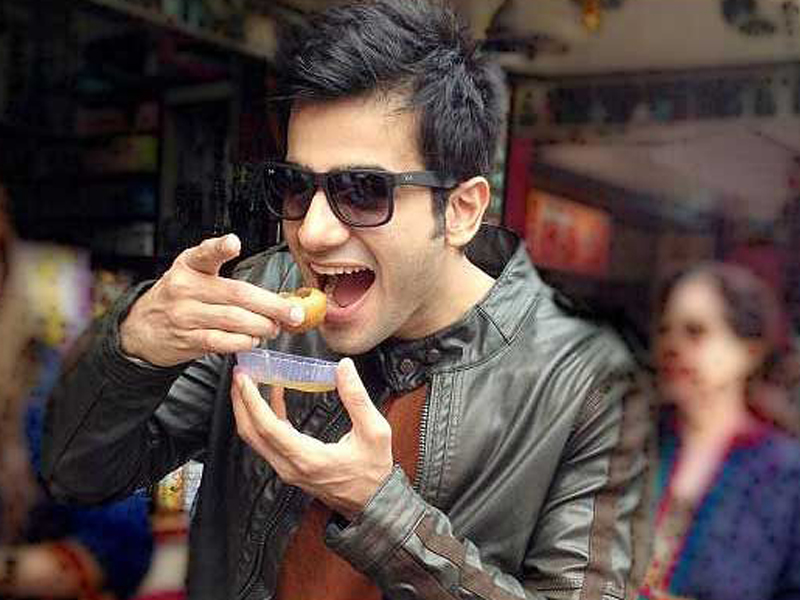 Karan Tacker