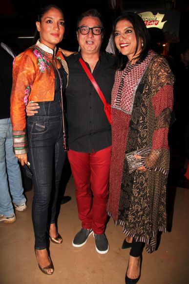 Sandhya Mridul, Vinay Pathak and Mira Nair