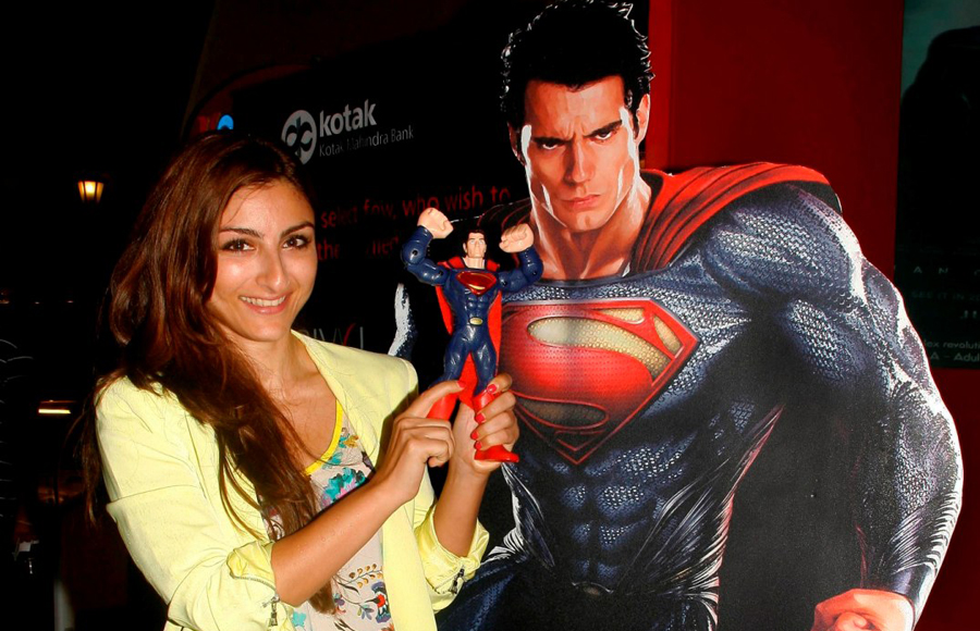 Soha Ali Khan at the Premier of Man of Steel