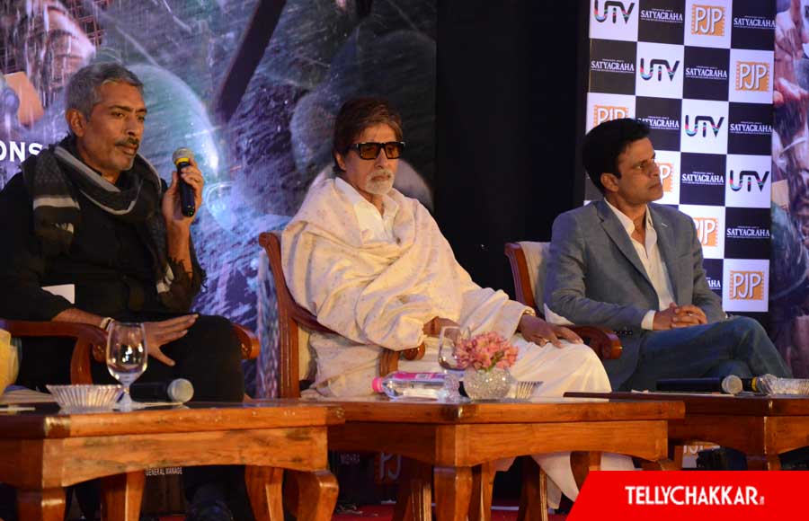 Prakash Jha,Amitabh Bachchan and Manoj Bajpai