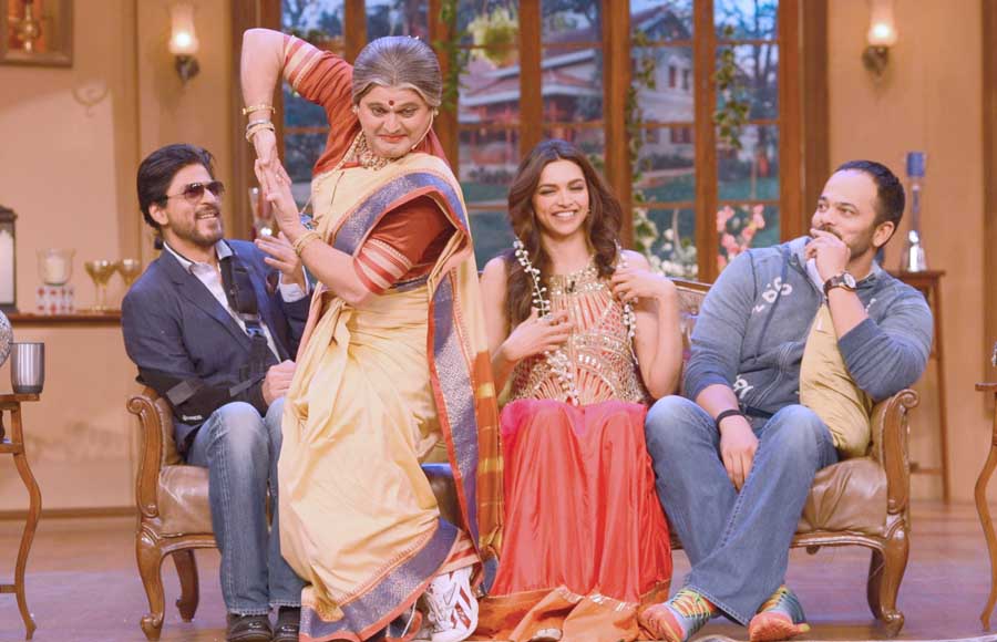 Shah Rukh Khan, Ali Asgar, Deepika Padukone and Rohit Shetty