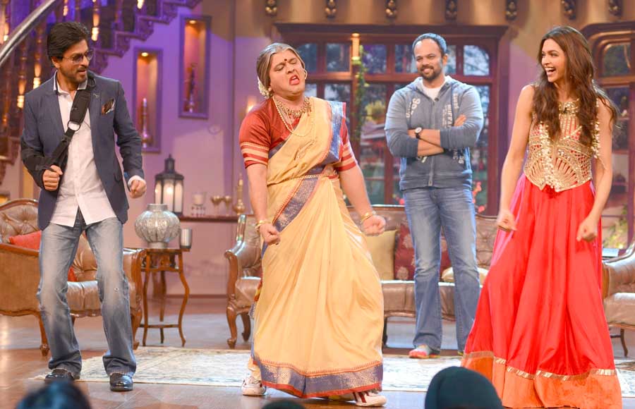 Shah Rukh Khan, Ali Asgar, Deepika Padukone and Rohit Shetty