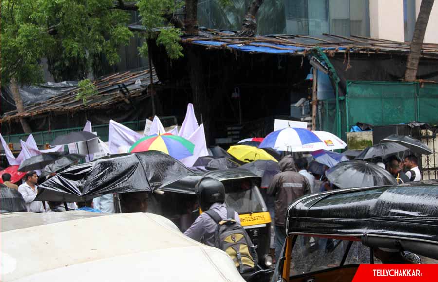 Members of Akhil Bharatiya Kshatriya Mahasabha protest outside Balaji office