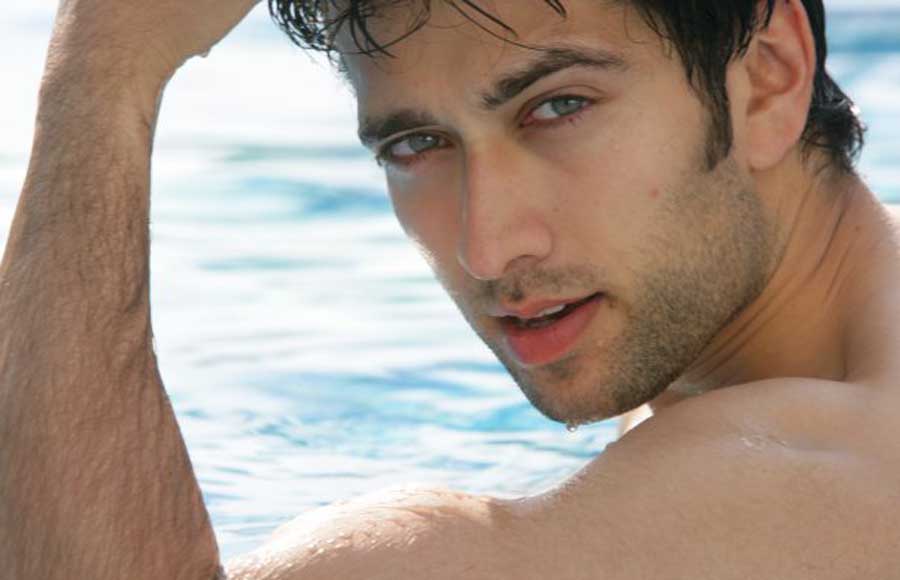 Nakuul Mehta