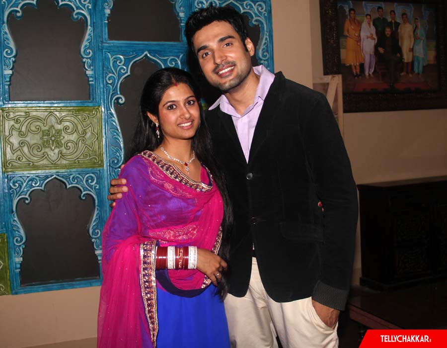 Colors' Bani completes 100 episodes-party pics