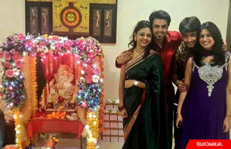 Manish Paul with his wife