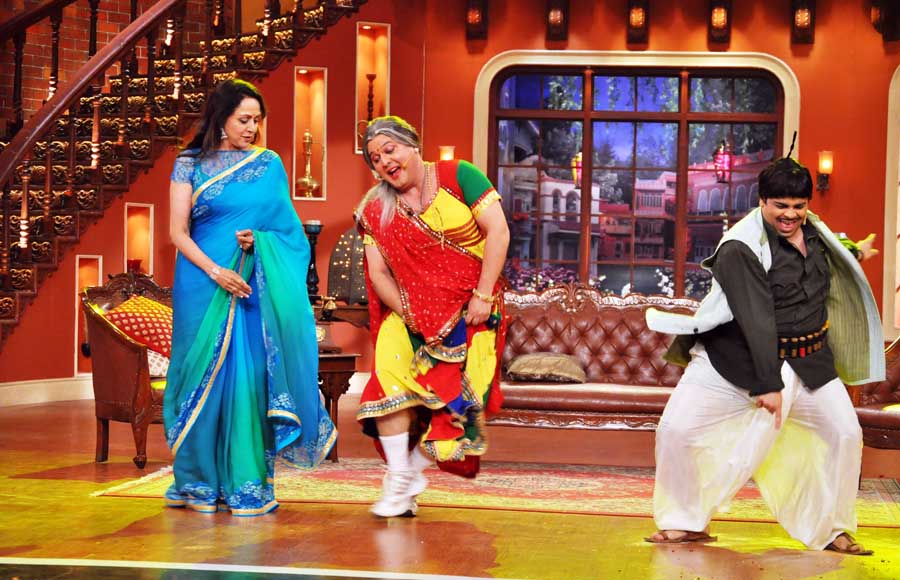 Hema Malini on the sets of Comedy Nights with Kapil