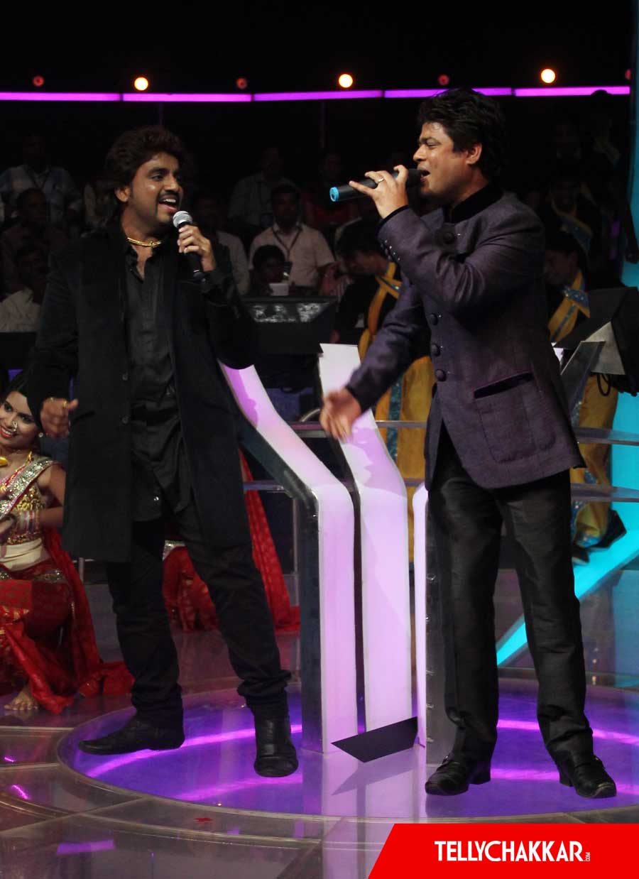 Singers Adarsh Shinde and Rahul Saxena