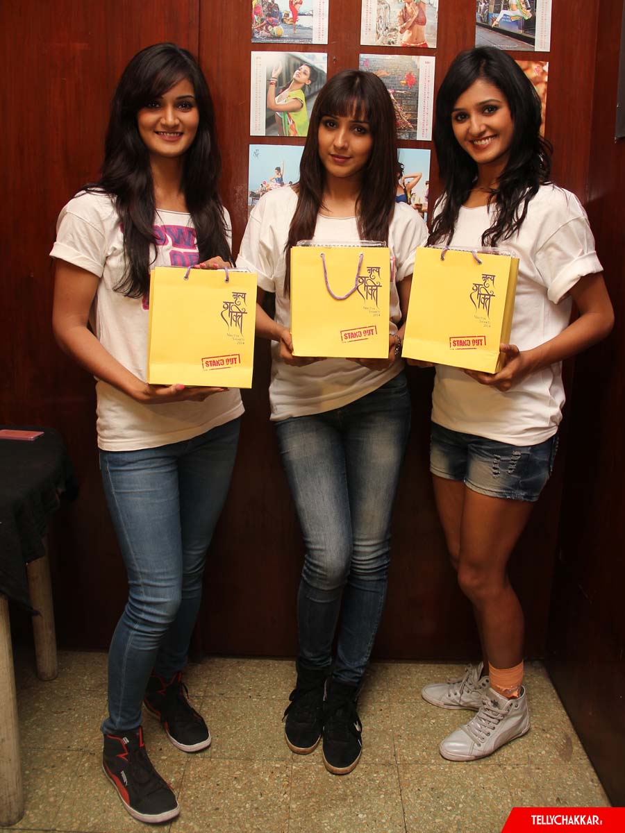 Mukti Mohan,Neeti Mohan,Shakti Mohan