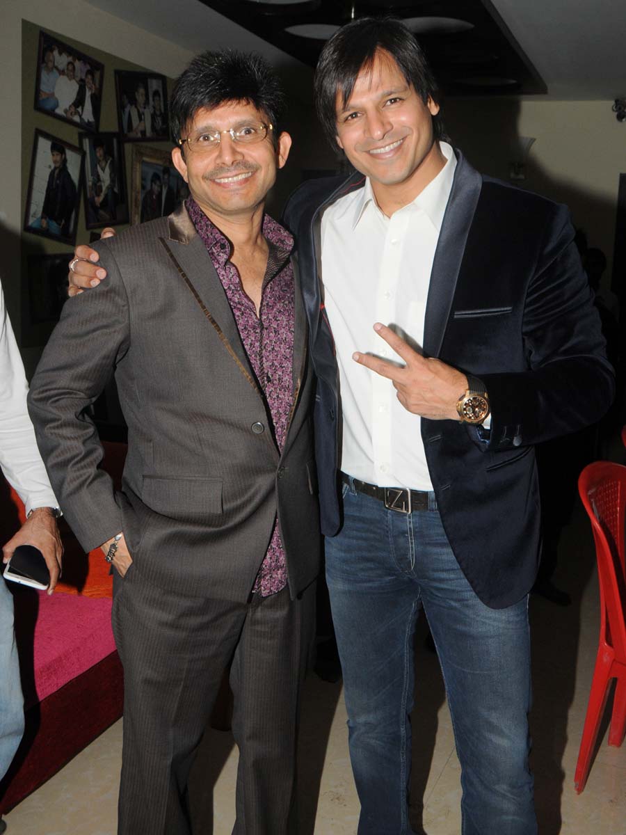  Kamaal R Khan with Vivek Oberoi