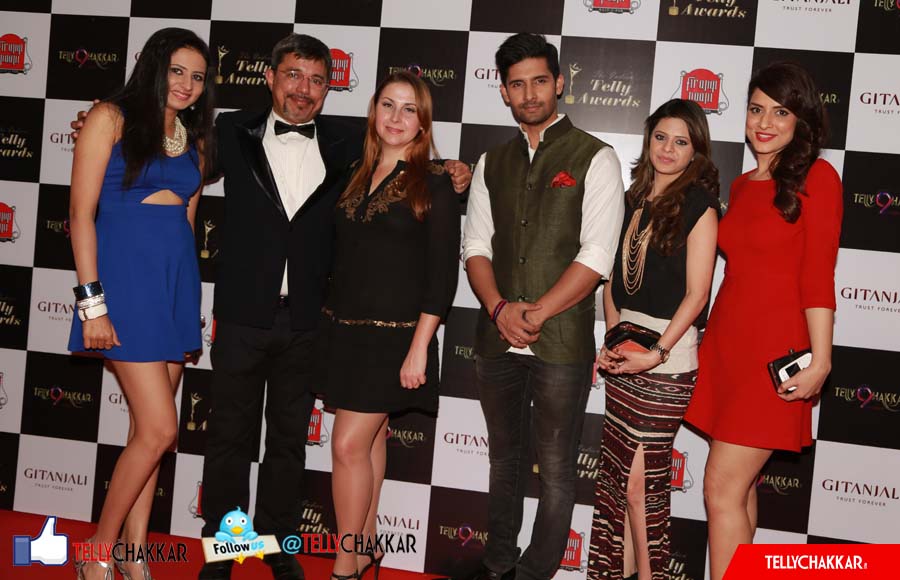 Sargun Mehta ,Mr Anil Wanvari with wife Larysa Wanvari,Ravi Dubey,Rucha Gujarati and Simple Kaul