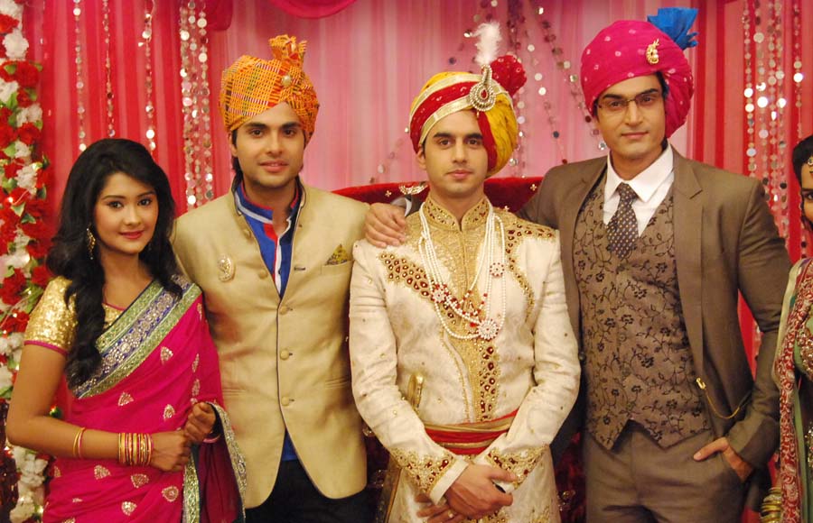  Kaanchi Singh,Parichay Sharma,Wasim Mushtaq And Rajeev Singh