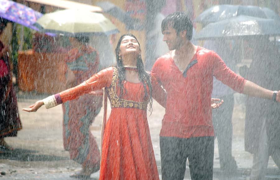 Mishkat Varma and Kanchi Singh