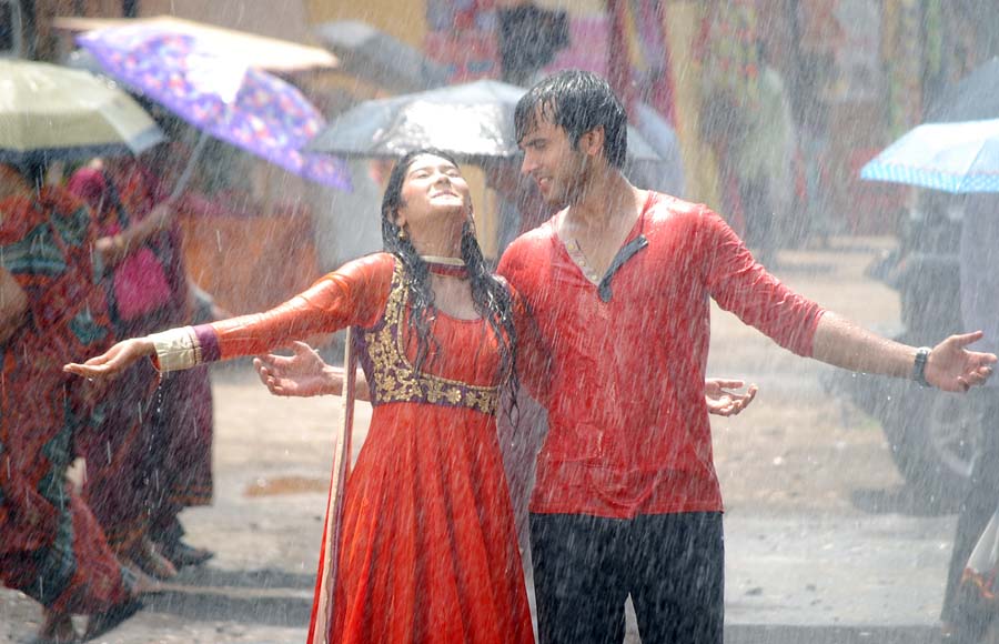 Mishkat Varma and Kanchi Singh