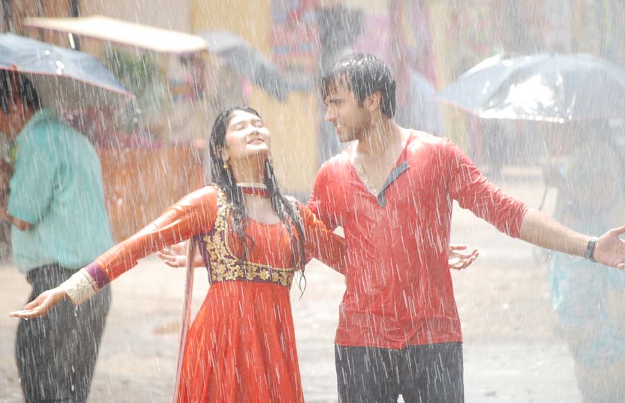 Mishkat Varma and Kanchi Singh