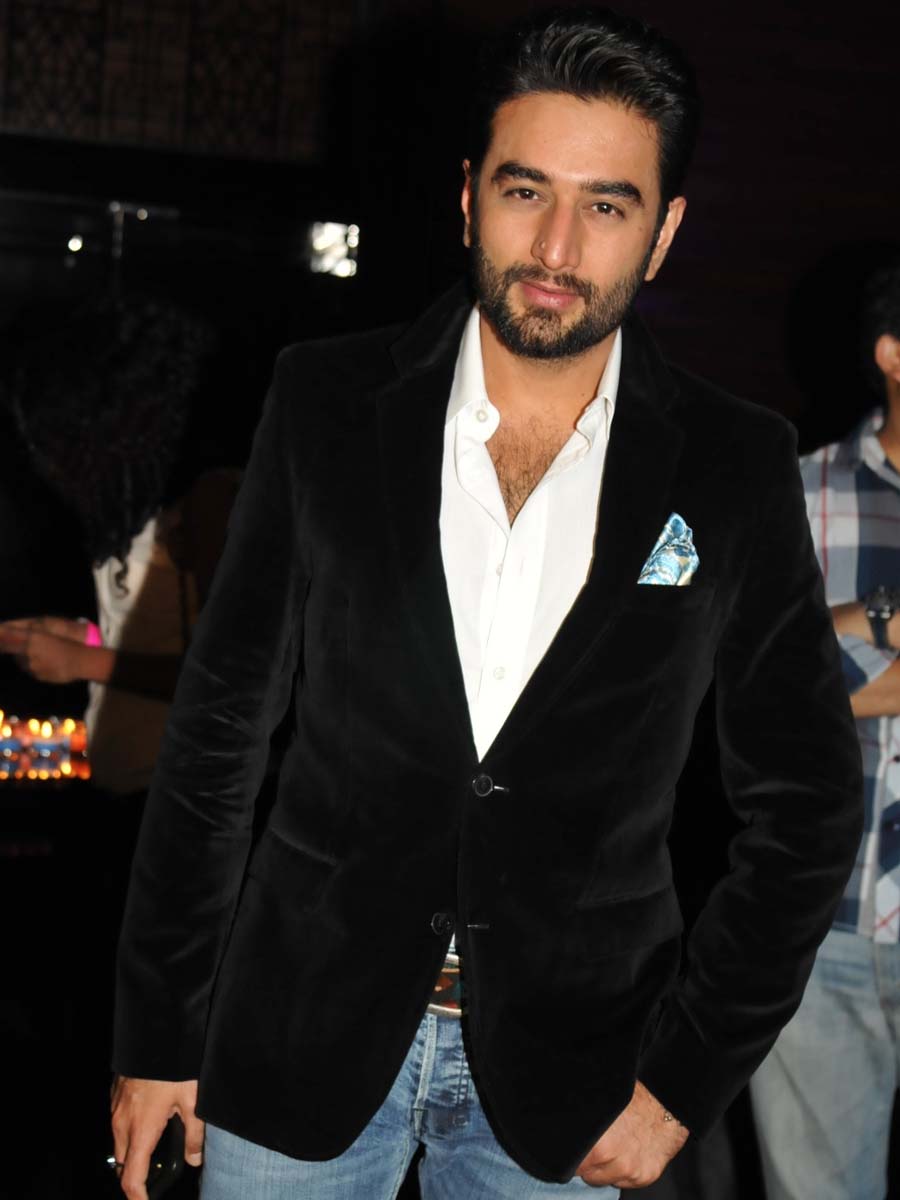  Shekhar Ravjiani