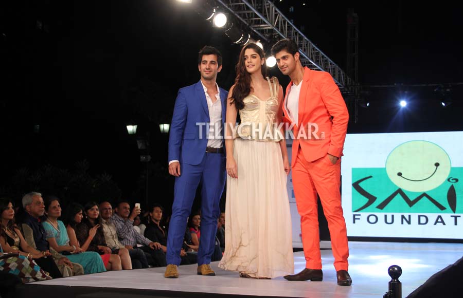 Actors Aditya Seal , Izabelle Leite and Tanuj Virwani  - PURANI JEANS