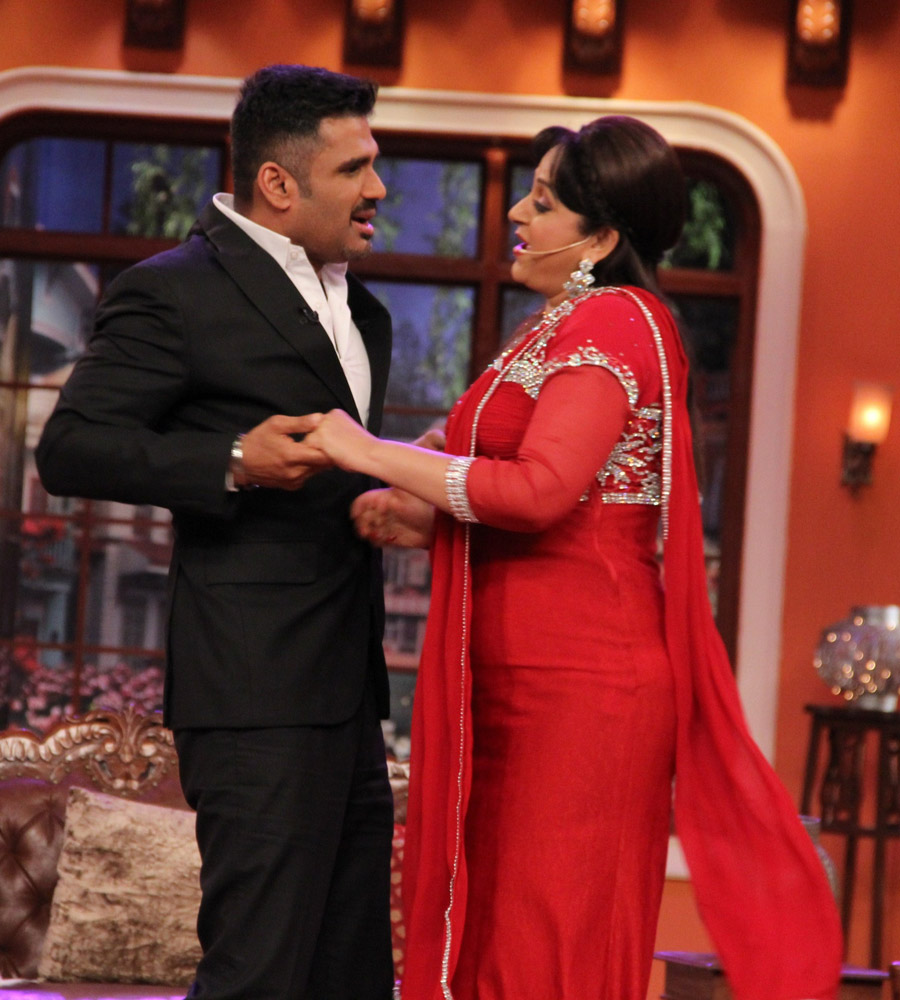  Sunil Shetty  with Bua aka Upasana Singh on the sets of Comedy Nights With Kapil