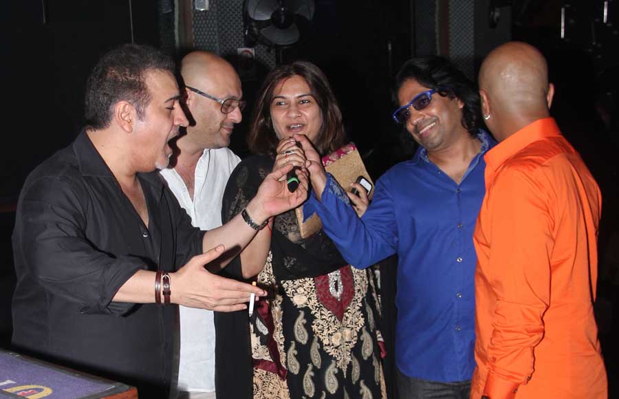  Ravi Behl, Raju Singh, Habiba Jaafri,Longienus fernandes and Naved Jaaferi