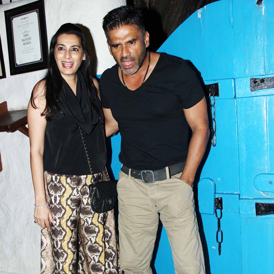 Sunil and Manna Shetty