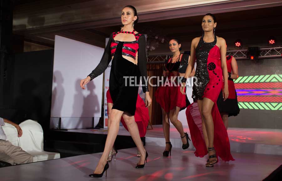 Tellychakkar.com partners Institute of Design & Technology's (Surat) event Fashionova