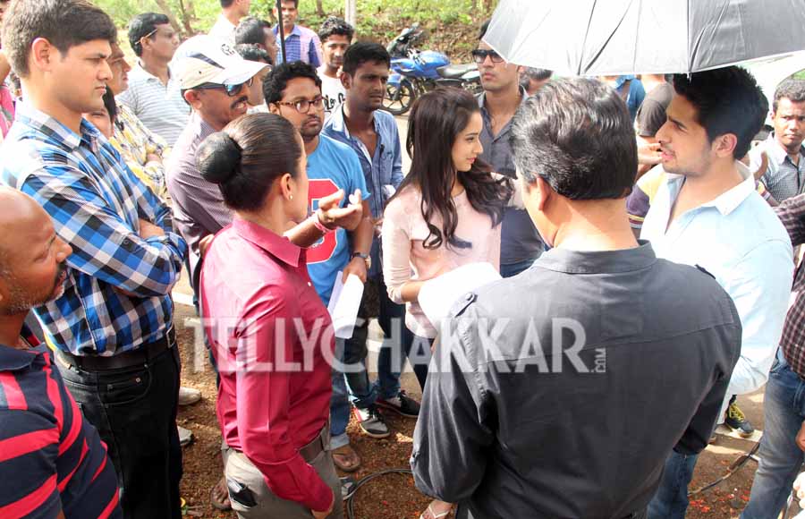 Sidharth and Shraddha on the sets of Sony TV's CID