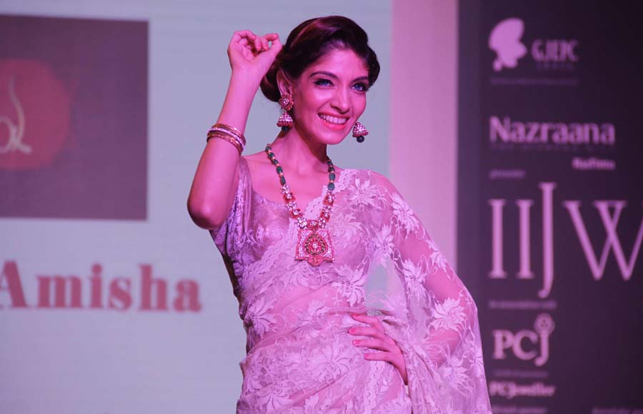 Munisha & Mazher co-host jewellery event at IIJW