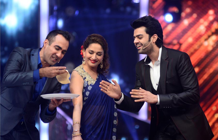 Ranvir Shorey, Madhuri Dixit Nene and Manish Paul 