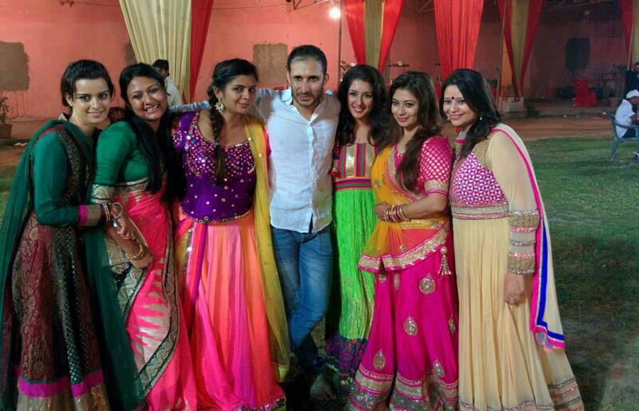 Exclusive wedding pics of Malini Kapoor and Ajay Sharma