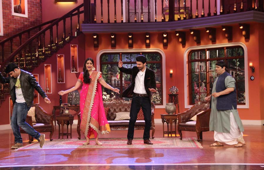 Kapil Sharma, Sonam Kapoor, Fawad Khan and Kiku Sharda