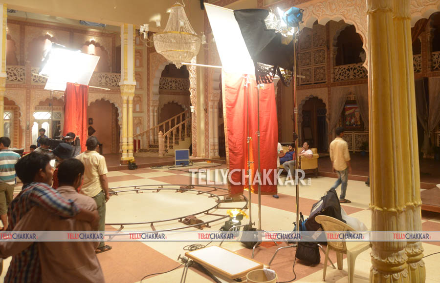 On the sets: Colors' Rangrasiya