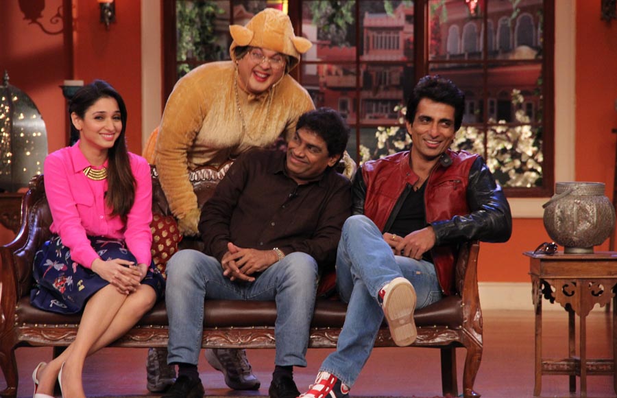 'Entertainment' cast on Comedy Nights With Kapil