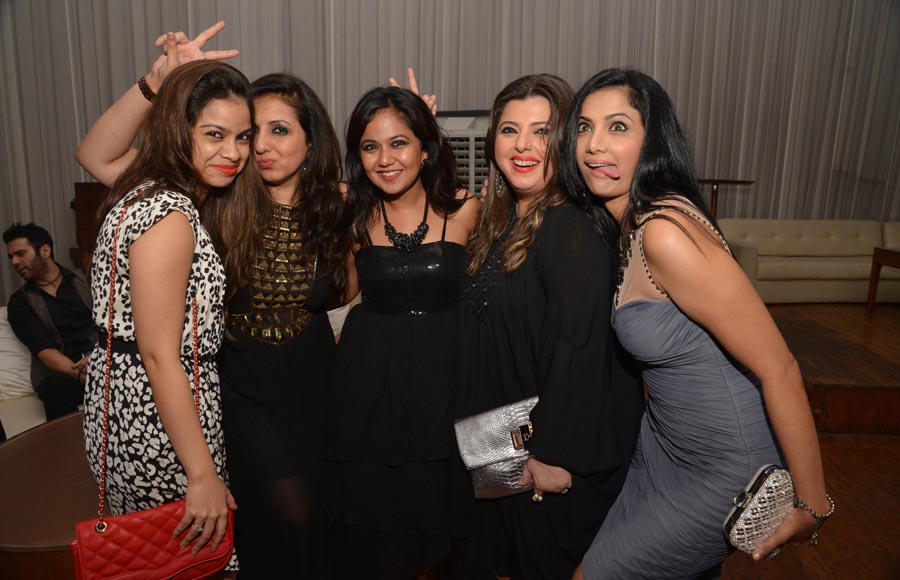 Sumona Chakravarti, Munisha Khatwani, Roopal Tyagi , Delnaaz Irani and Shilpa Anand