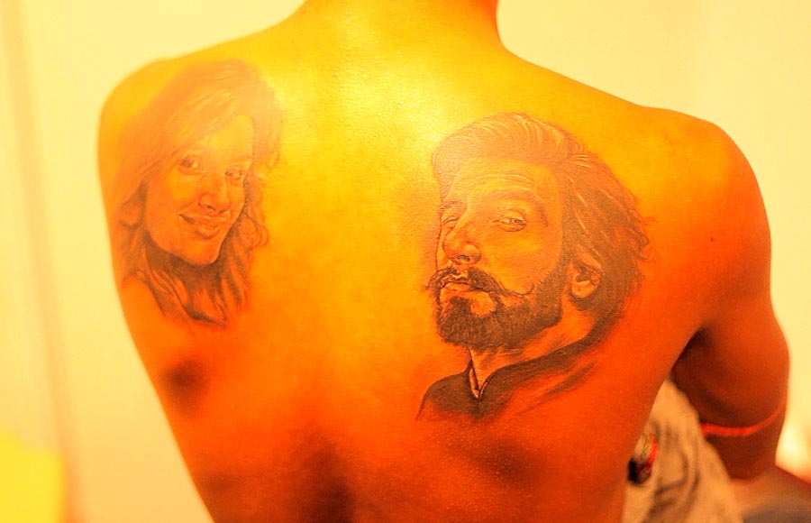 Kill Dil cast gets inked