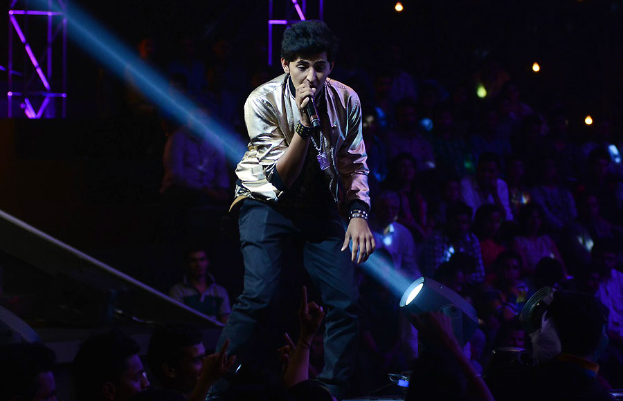 Darshan Raval (Contestant)