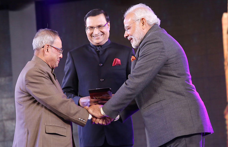 President Pranab Mukherjee and Prime Minister of India Narendra Modi with Rajat Sharma