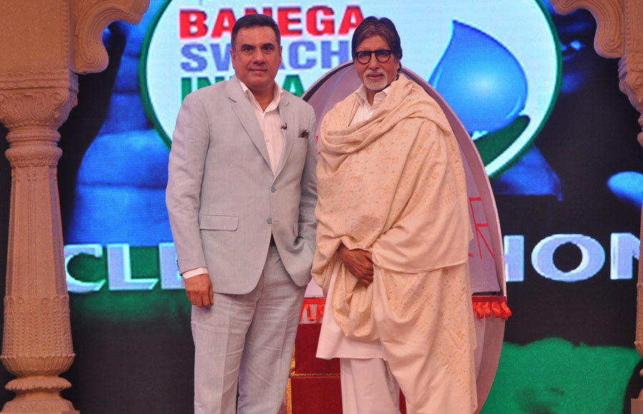 Boman Irani with Amitabh Bachchan