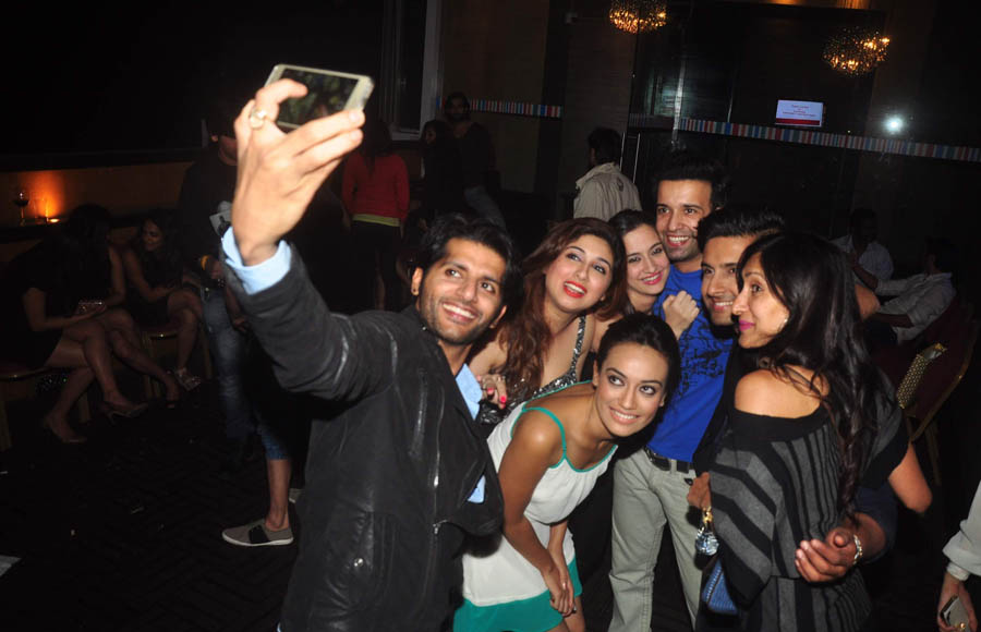 Ravi Dubey's birthday bash