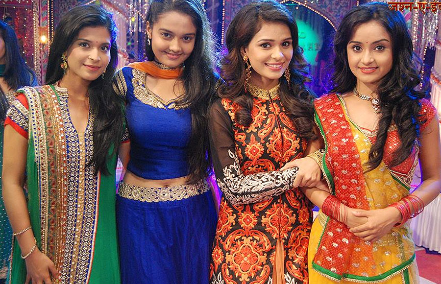 Shastri family (Shastri Sisters)