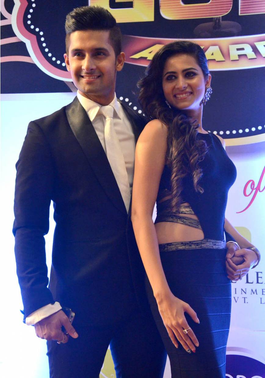 Ravi Dubey and Sargun Mehta 