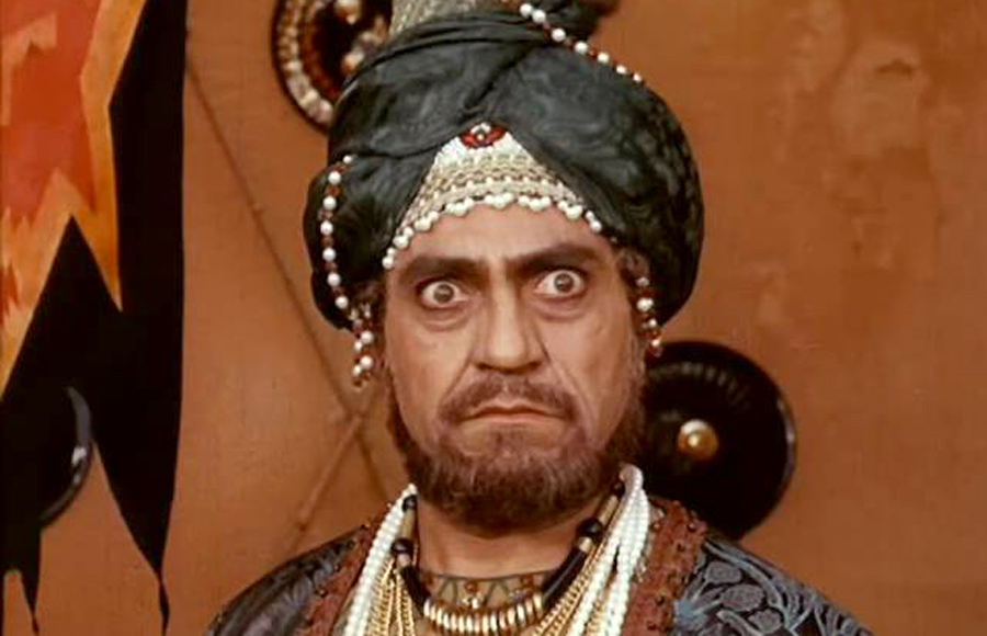 Amrish Puri (  Ajooba)