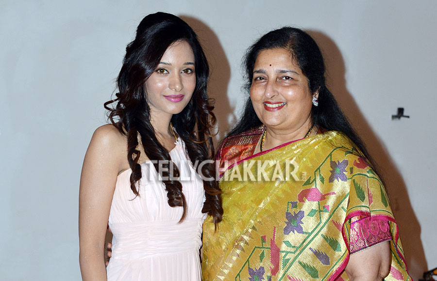 Preetika Rao and Anuradha Paudwal